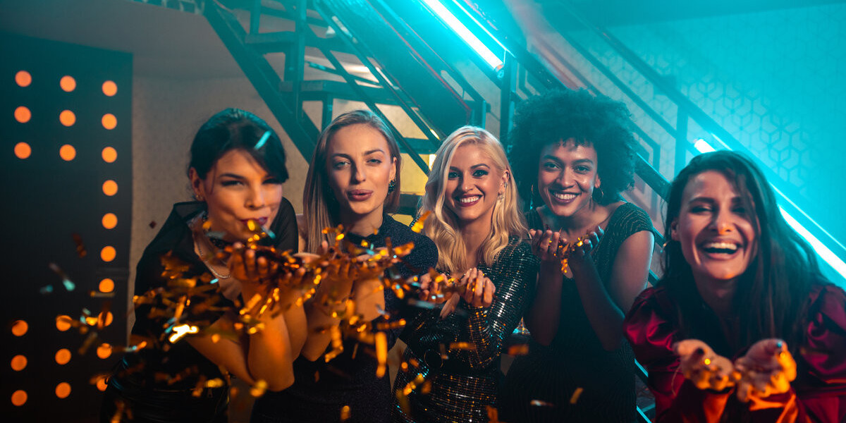 Embracing the Night: The Transformative Journey by way of Nightlife Jobs
